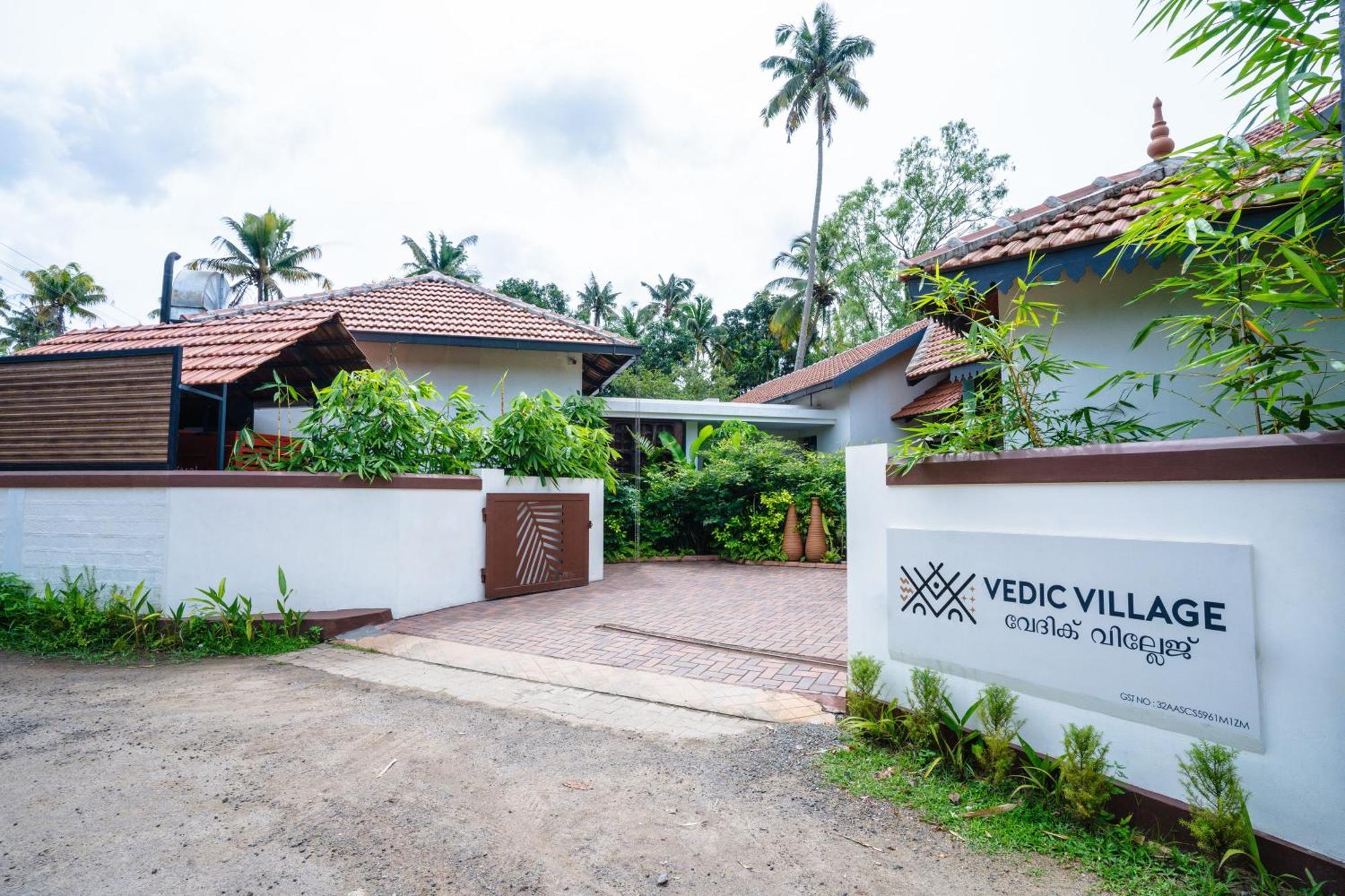 Vedic Village Retreat Kodungallur Kochi Exterior foto